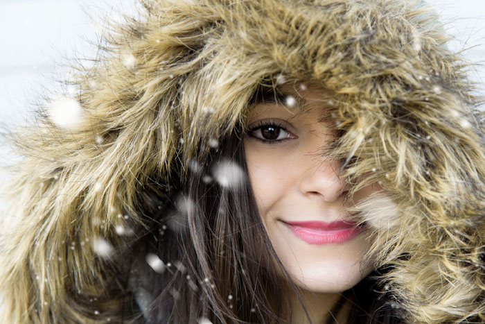 PS用自定义画笔制作逼真的飘雪效果缩略图