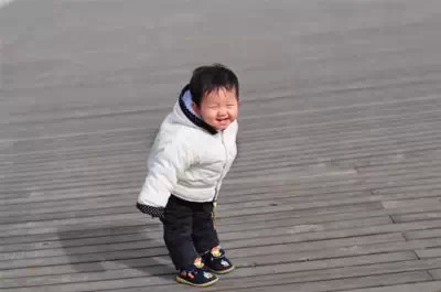 利用PS消失点功能去除照片中多余的人物！缩略图