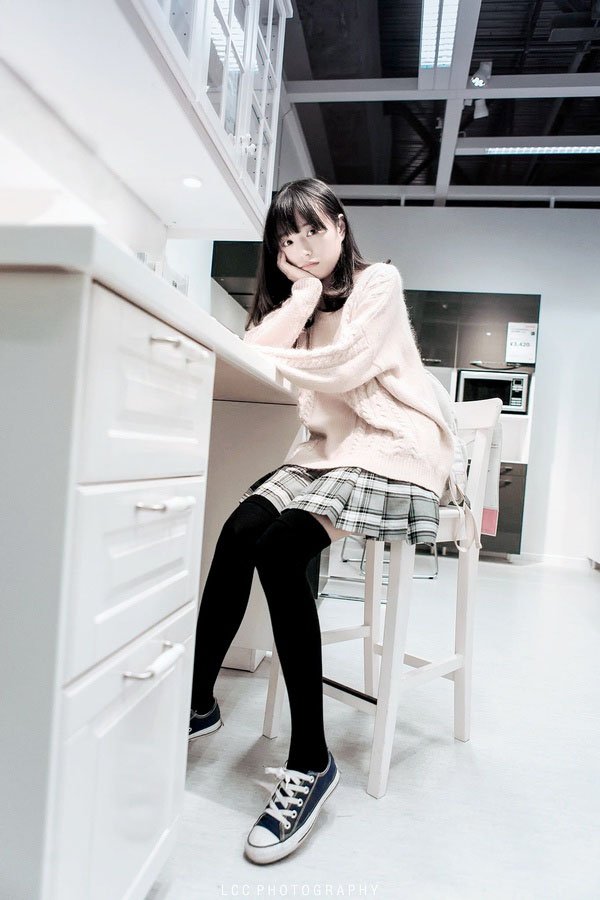 PS把皮肤修得白皙美美哒缩略图