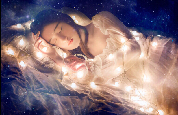 超梦幻唯美的星空睡美人缩略图