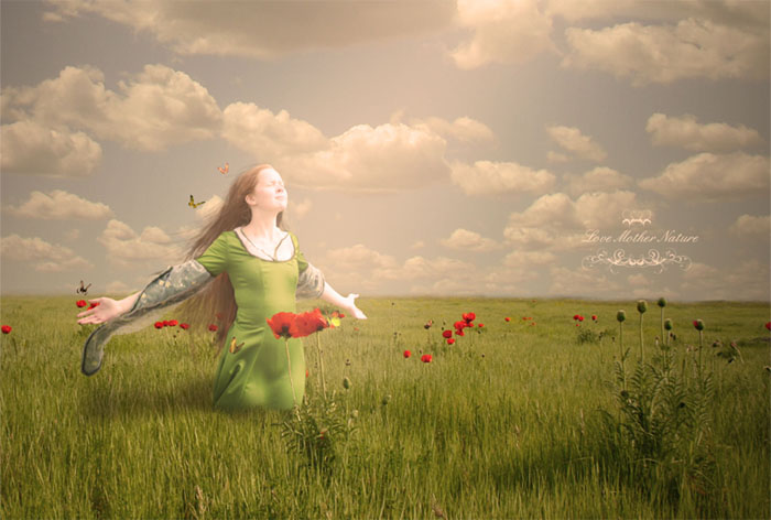 PS合成在草原上陶醉的女孩缩略图